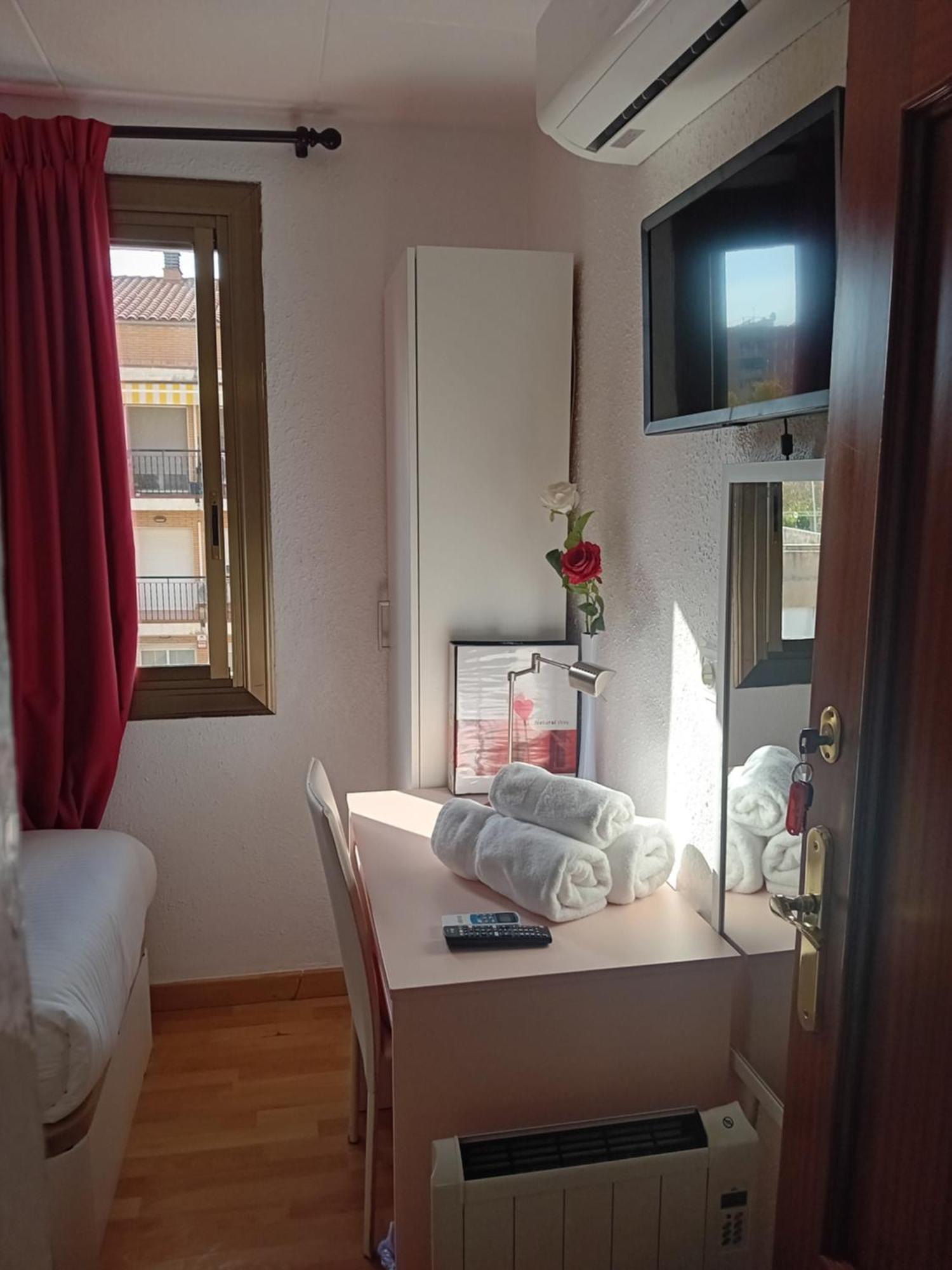 Apartamento Compartido Excelente Ubicacion El Prat de Llobregat Exterior photo